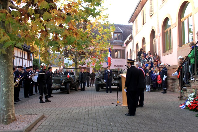 Kuttolsheim - Cérémonie de l'Armistice